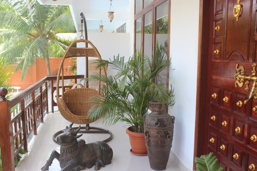 Chakra Ayurvedic Resort Ковалам Екстериор снимка